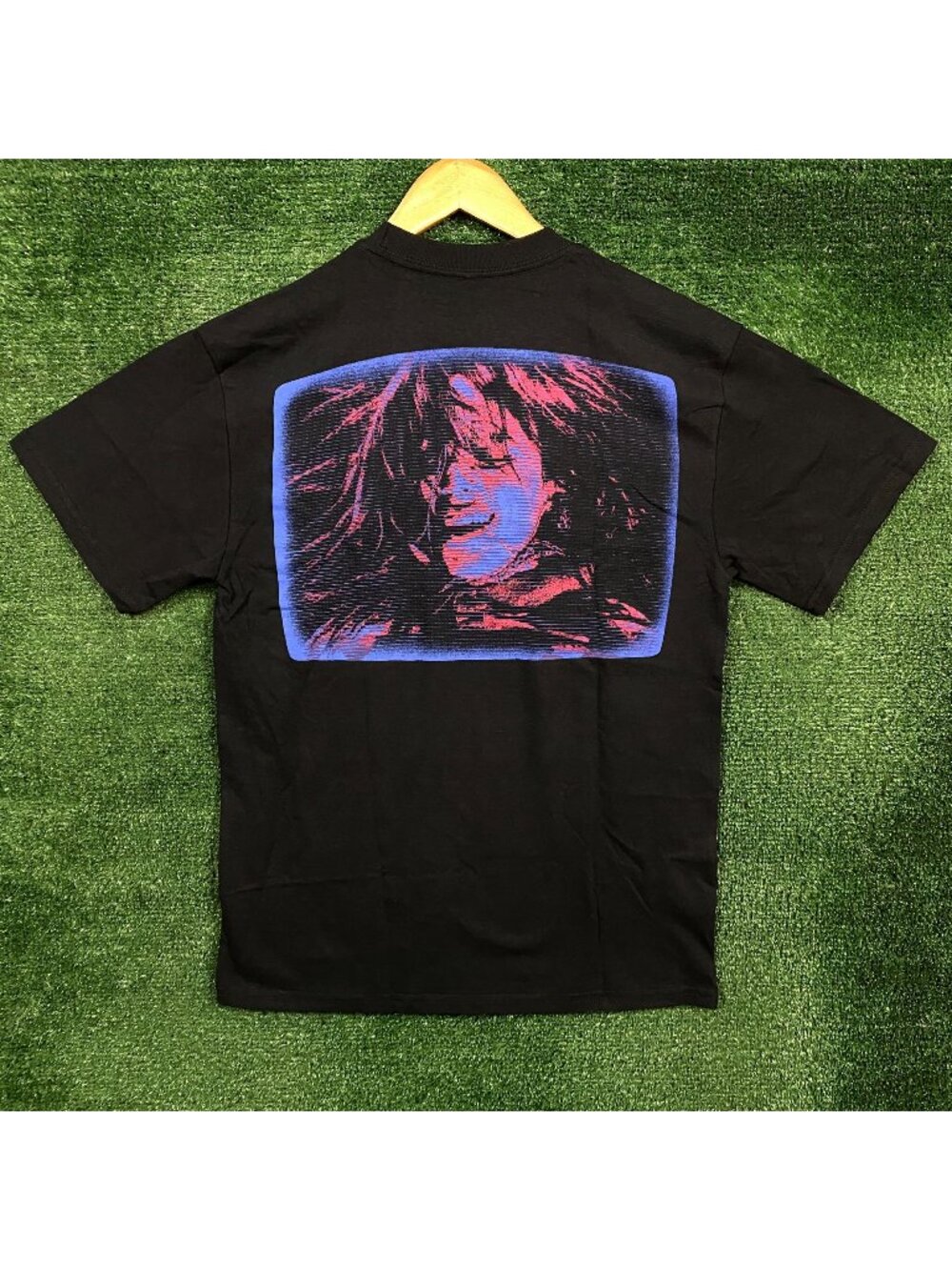 Billie Eilish Hit Me Hard and Soft Tour T-Shirt Size Medium